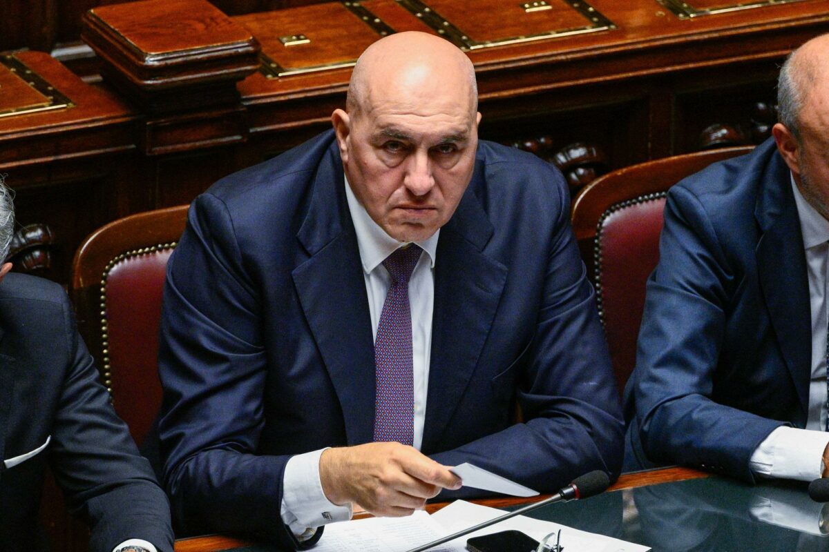 budget-difesa-e-vincoli-di-bilancio.-crosetto-e-la-strada-(in-salita)-verso-il-2%